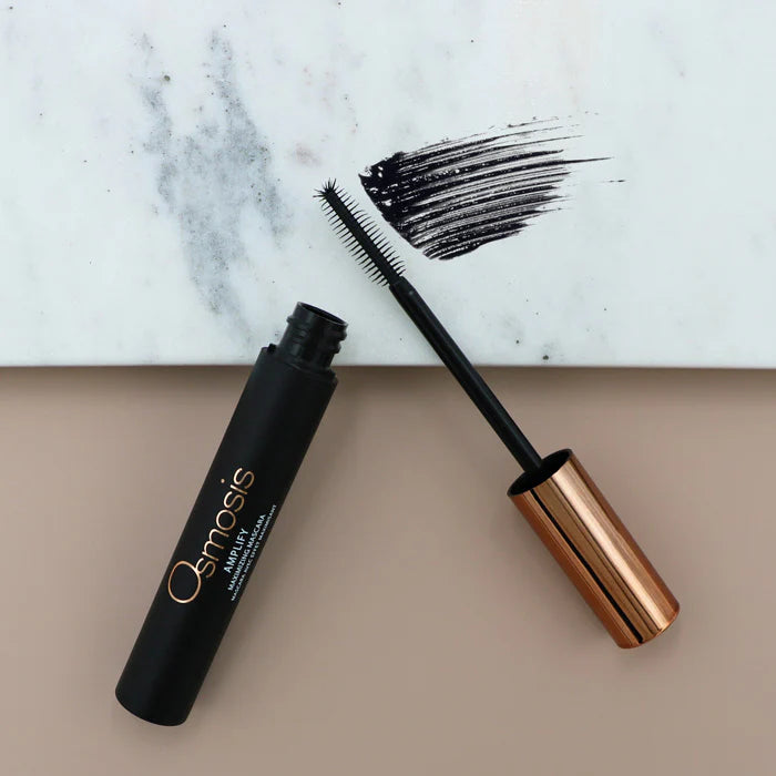 AMPLIFY MAXIMIZING MASCARA
